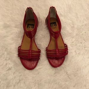 BC women’s sandals